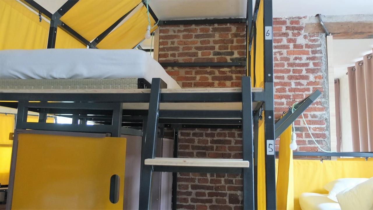 La Maison Rouge - Backpacker Hostel Saint-Etienne  Exteriér fotografie